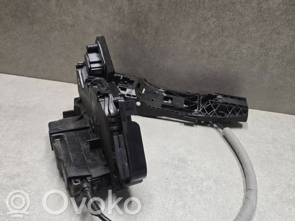 Volkswagen Golf VII Etuoven lukko 