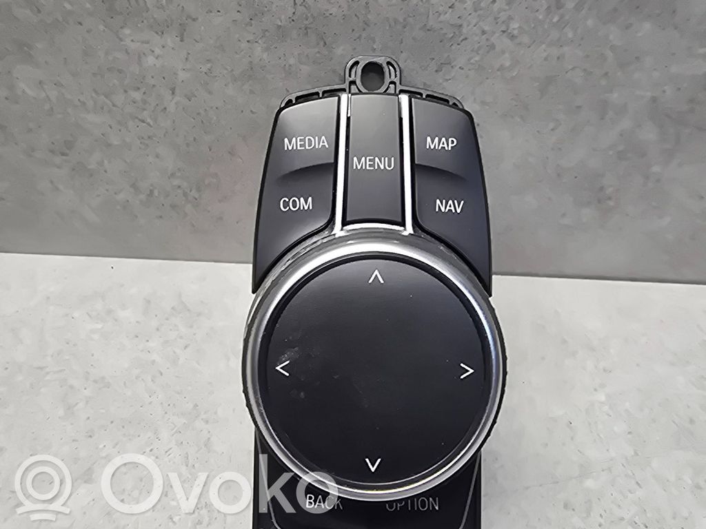 BMW 5 G30 G31 G38 Head unit multimedia control 
