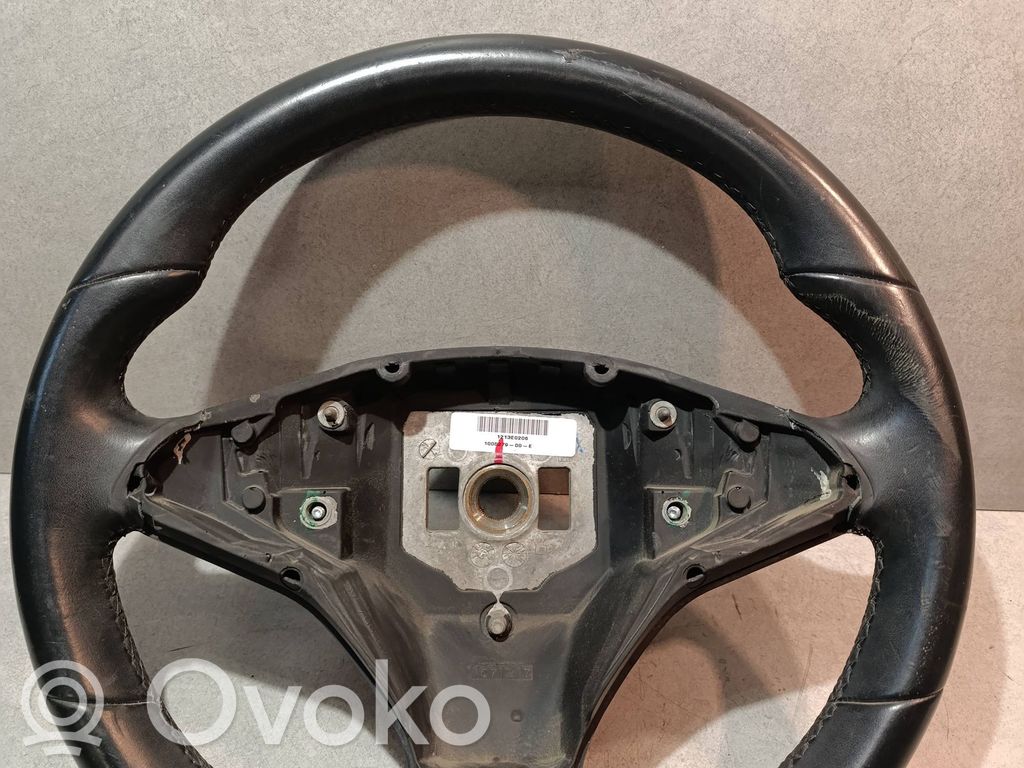 Tesla Model S Vairas 
