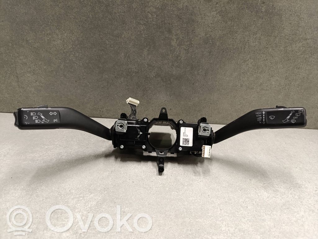 Volkswagen Tiguan Manetka / Przełącznik kierunkowskazów wycieraczek 