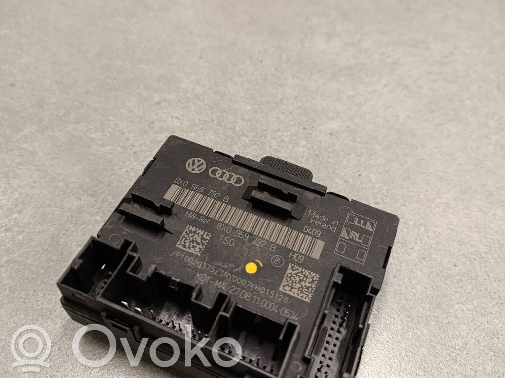 Audi Q3 8U Door control unit/module 