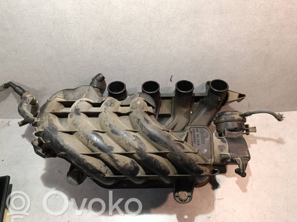 Volkswagen PASSAT B6 Colector de admisión 