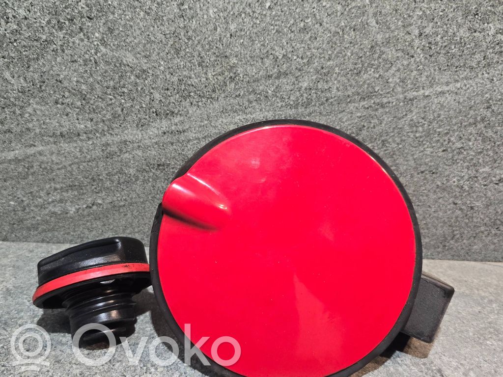 Opel Corsa D Polttoainesäiliön korkki 