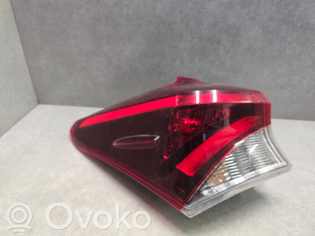 Toyota Auris E180 Rear/tail lights 