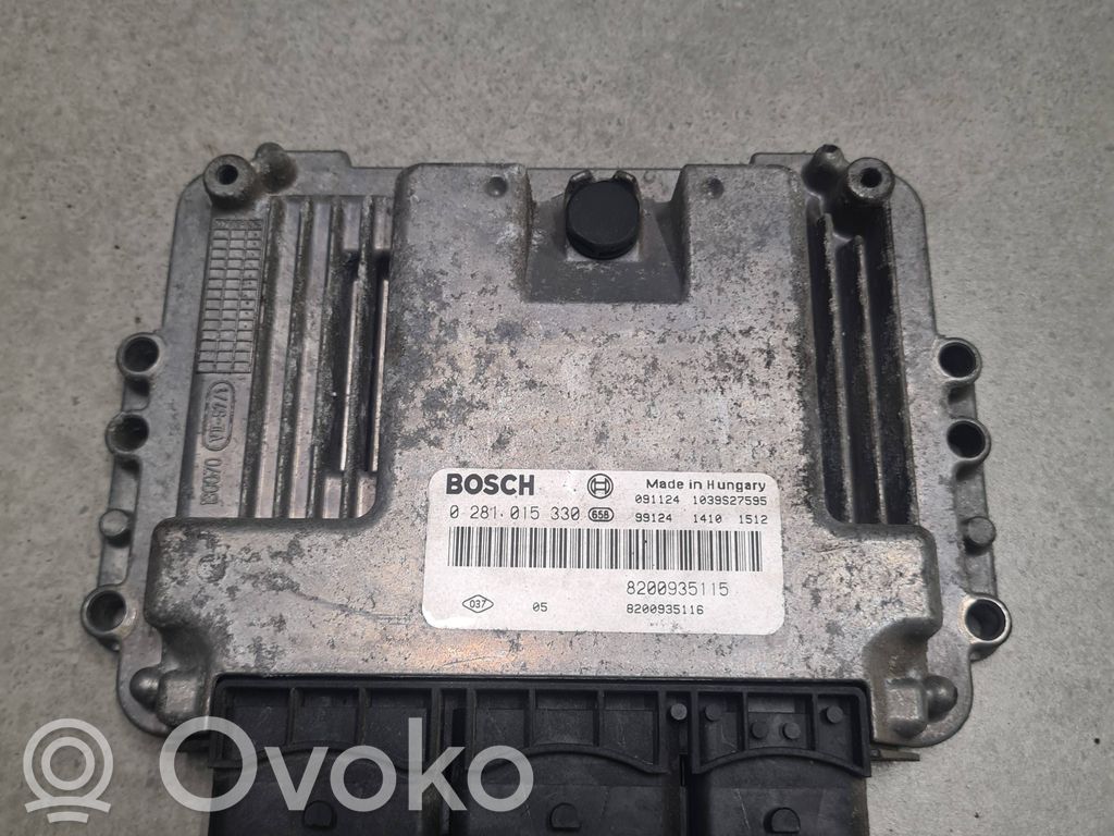 Renault Trafic II (X83) Engine control unit/module 