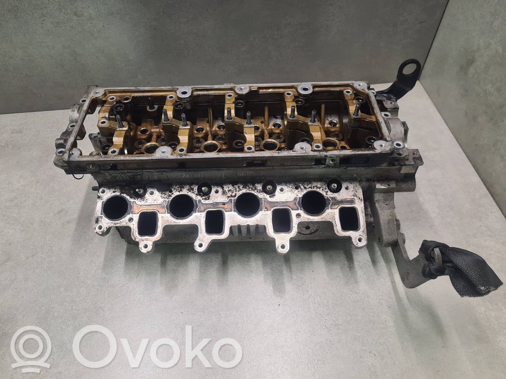 Audi A4 S4 B8 8K Engine head 
