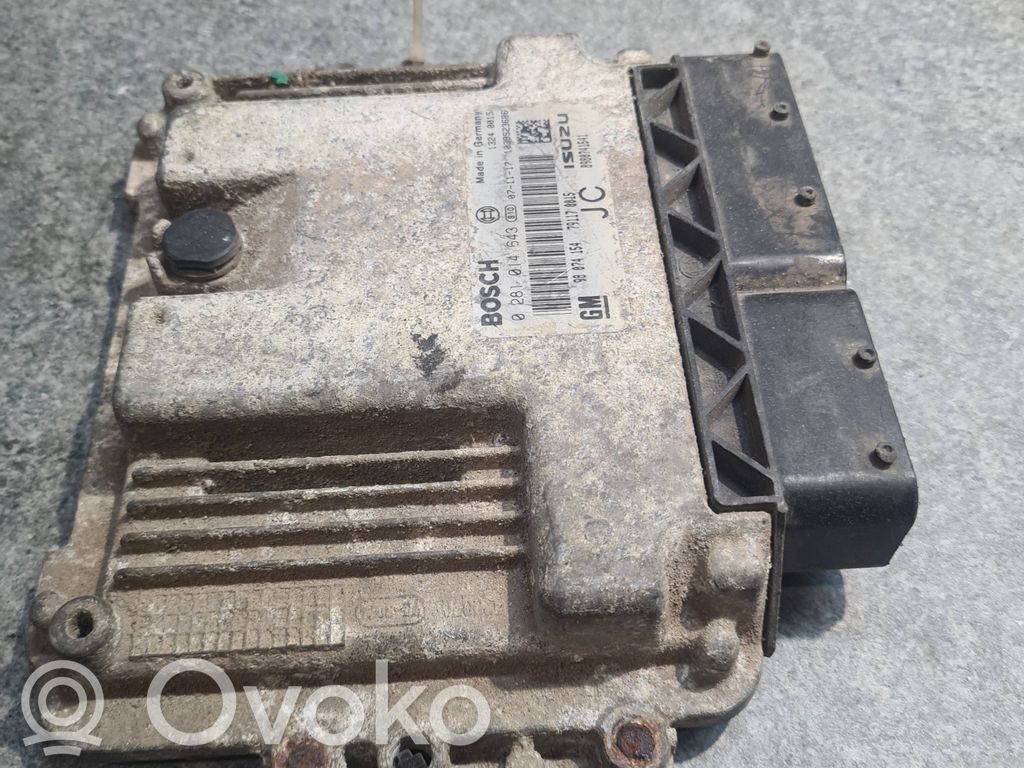 Opel Astra H Engine control unit/module 
