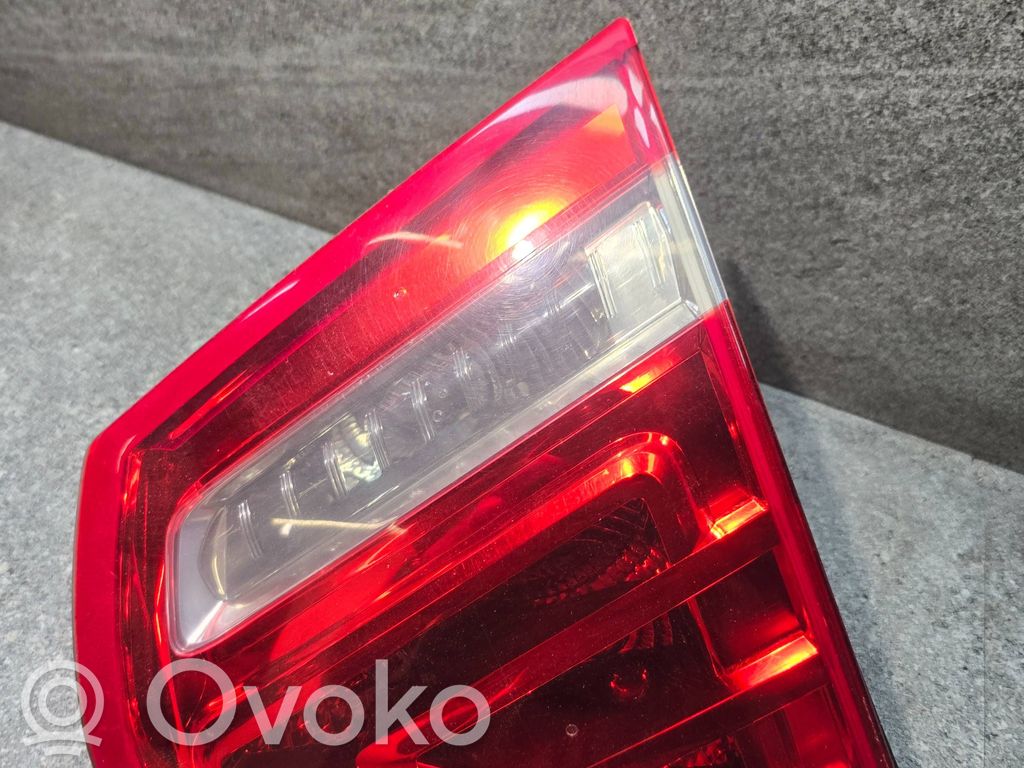 Citroen C4 Grand Picasso Aizmugurējais lukturis pārsegā 