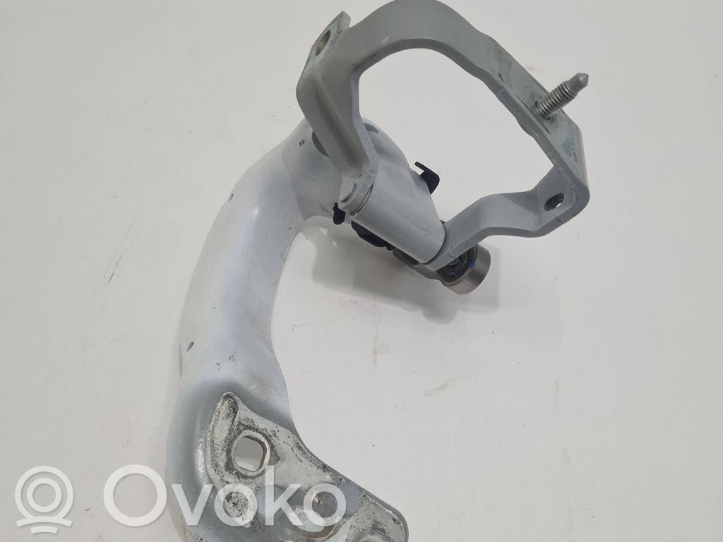 Audi A6 C7 Tailgate/trunk/boot hinge 