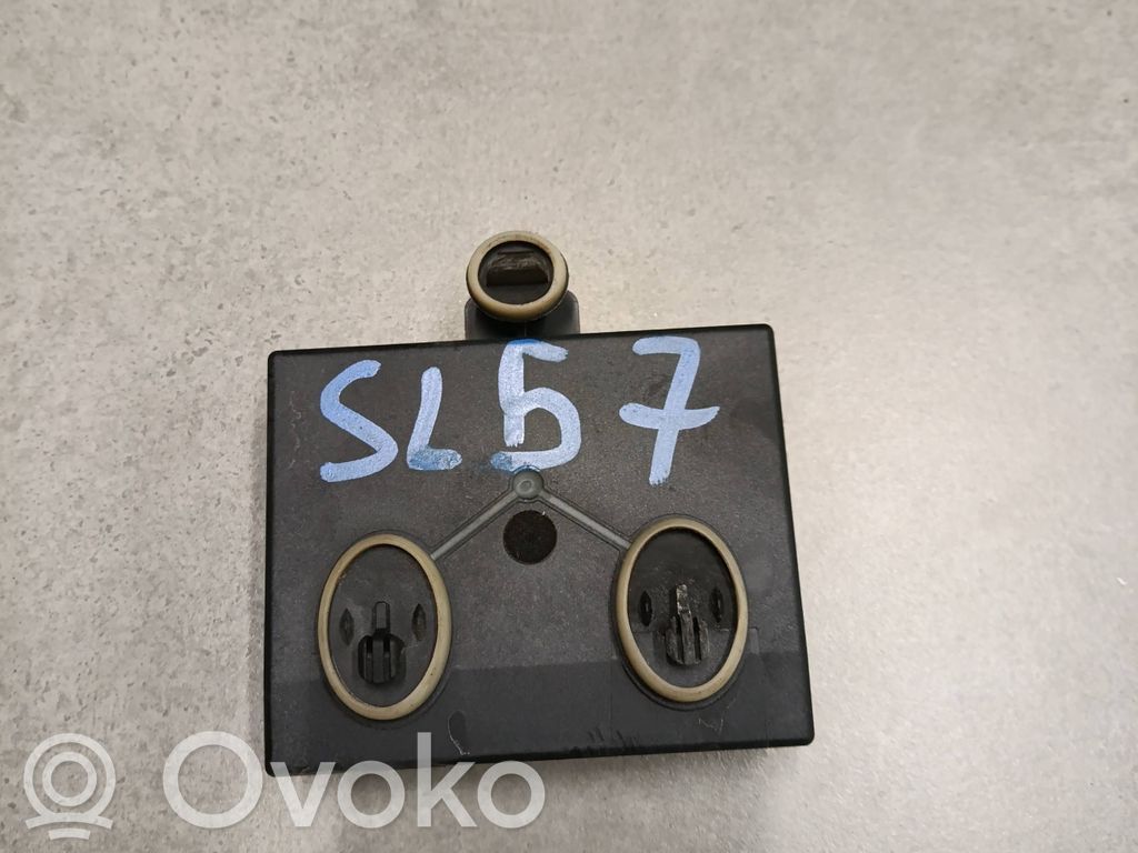 Volkswagen Golf VII Door control unit/module 