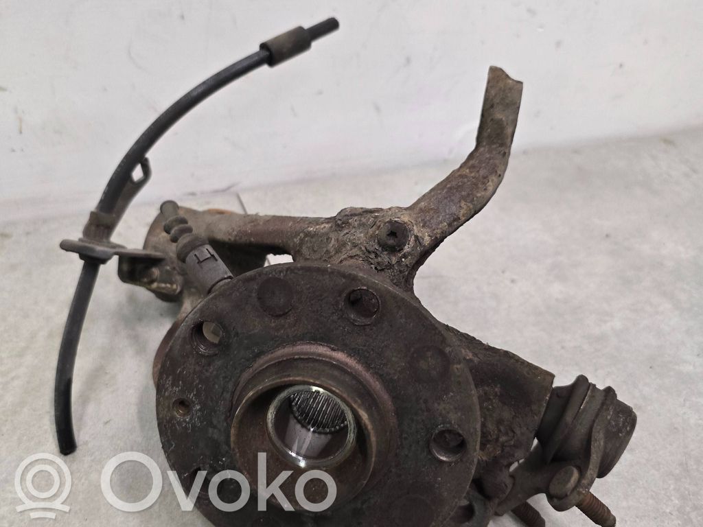 Volkswagen Golf VII Zwrotnica koła przedniego 