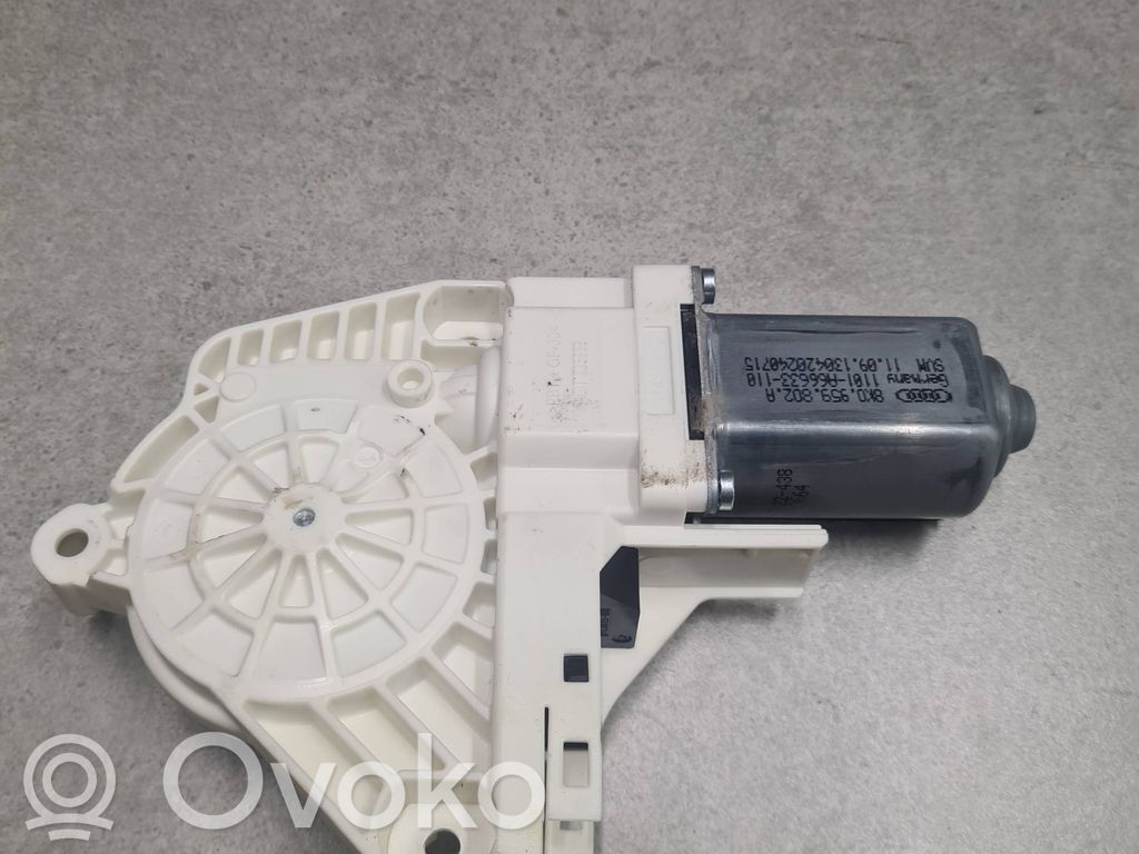 Audi A4 S4 B8 8K Silnik regulatora szyby drzwi przednich 