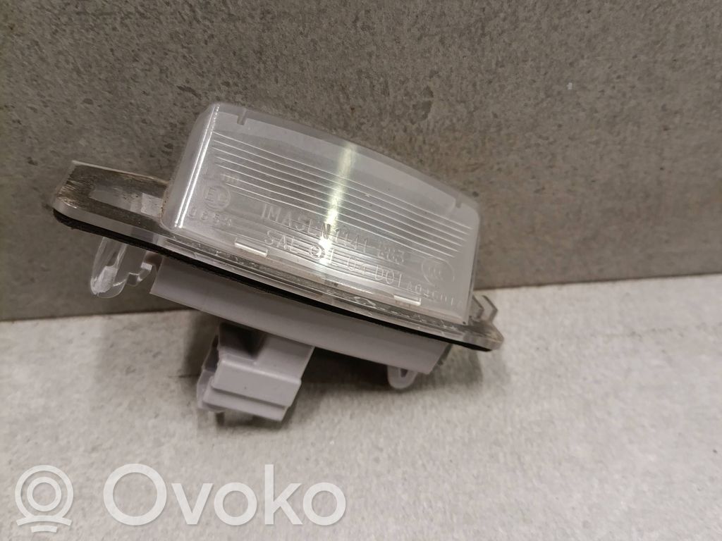 Mitsubishi Outlander Numerio apšvietimas 