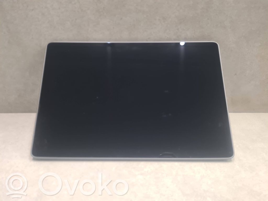 Tesla Model 3 Screen/display/small screen 