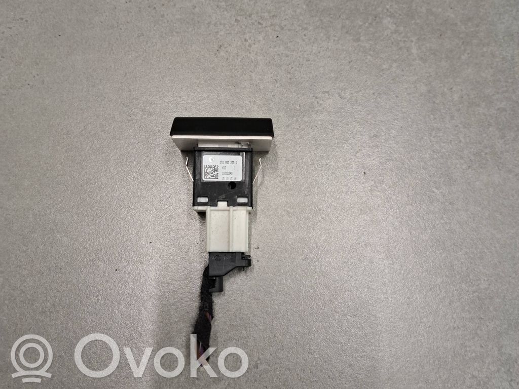 Skoda Superb B6 (3T) Hazard light switch 