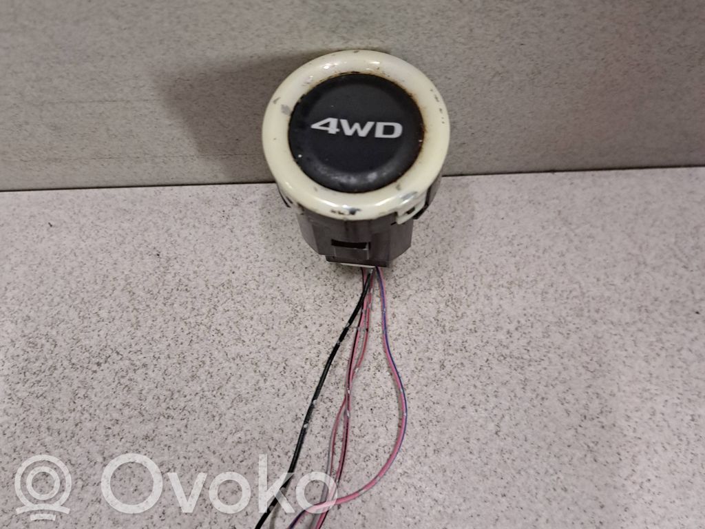 Mitsubishi Outlander Other switches/knobs/shifts 