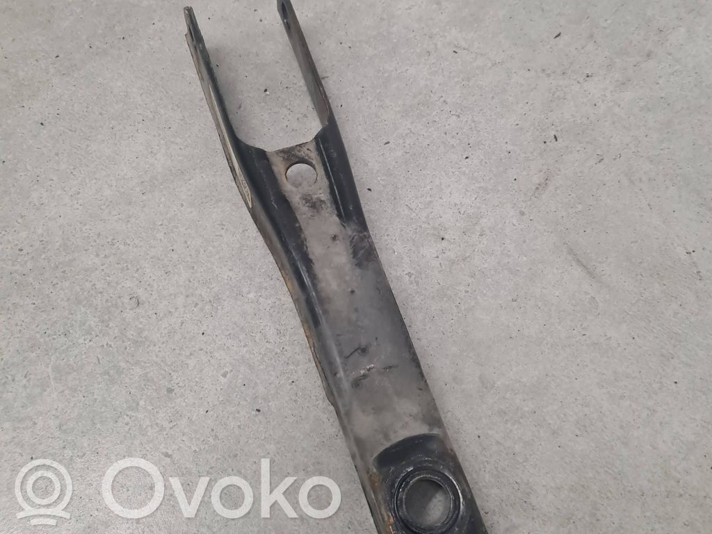 Volkswagen Golf VII Engine mounting bracket 