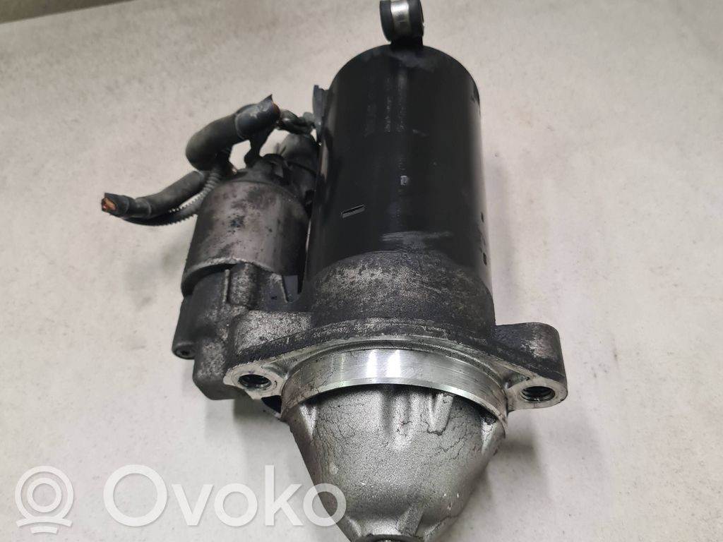 Audi A4 S4 B7 8E 8H Starteris 