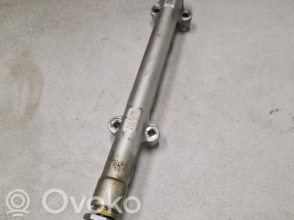 Volkswagen Golf VIII Tubo principal de alimentación del combustible 