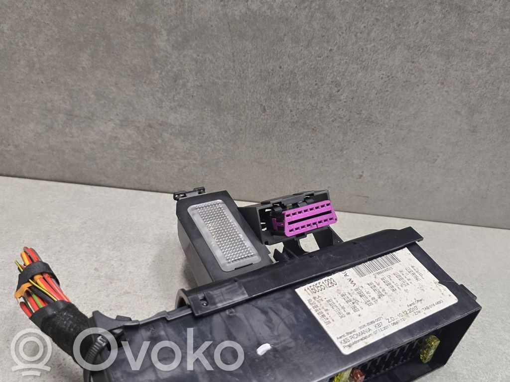 Volkswagen Tiguan Módulo de fusible 