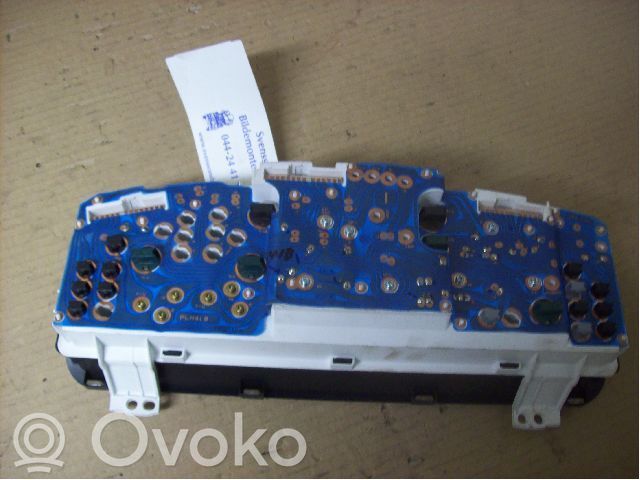 Etupuskuri   N061879,620364127R