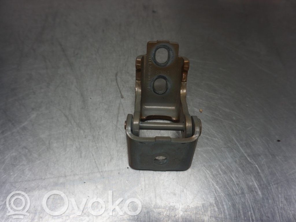Front door upper hinge   804200013R,238030