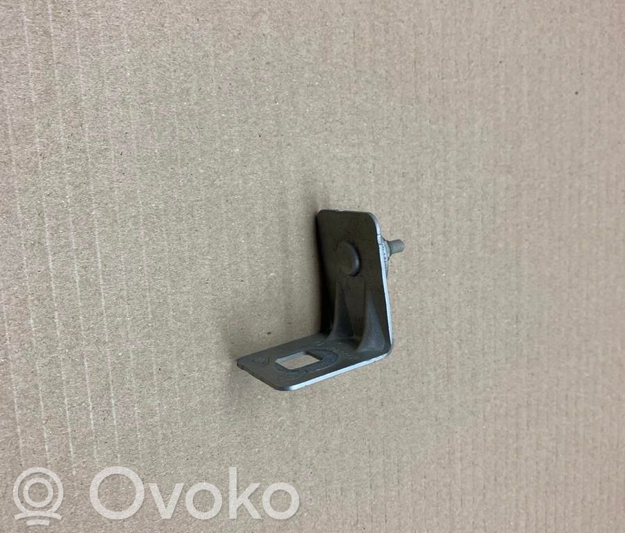 Uchwyt / Mocowanie błotnika przedniego   7782256546,242810
