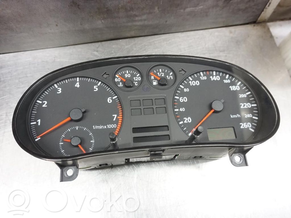 Audi A3 S3 8L Tachimetro (quadro strumenti) 