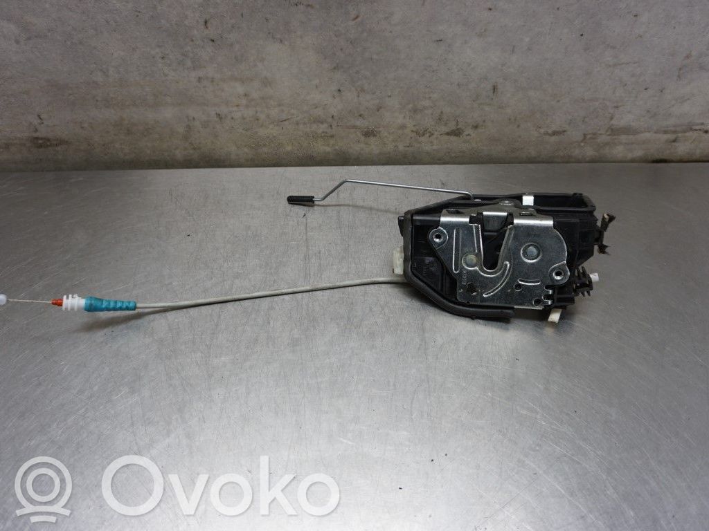 BMW 3 F30 F35 F31 Zamek drzwi przednich 