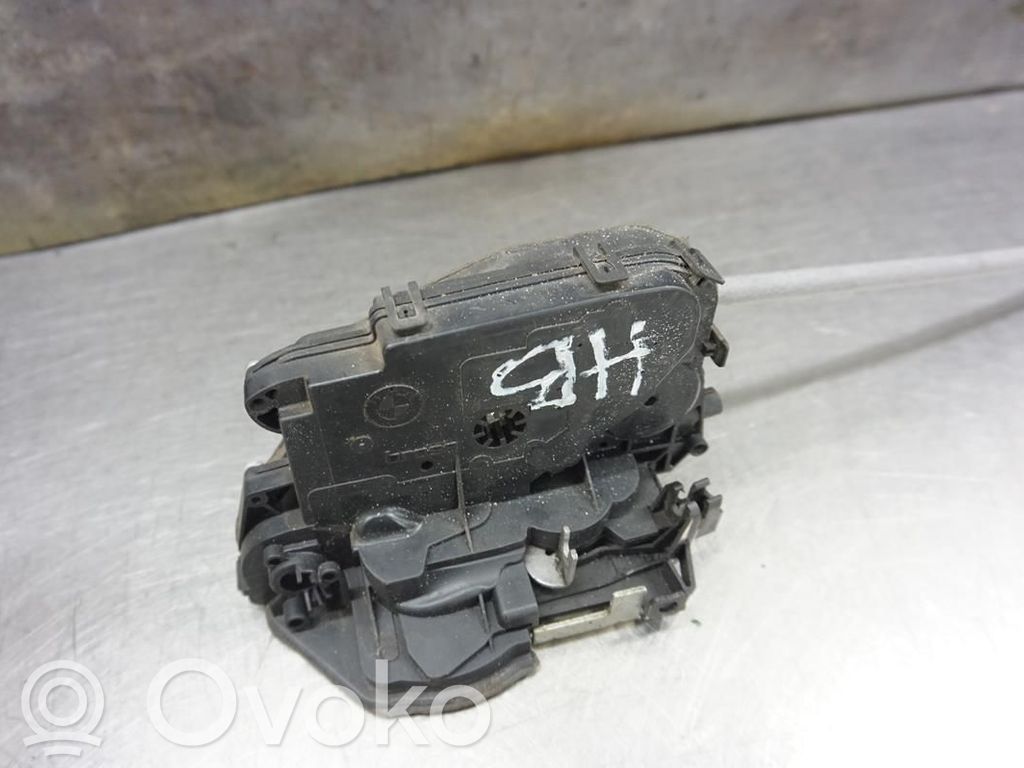 Rear door lock   4389476,140494,7202148