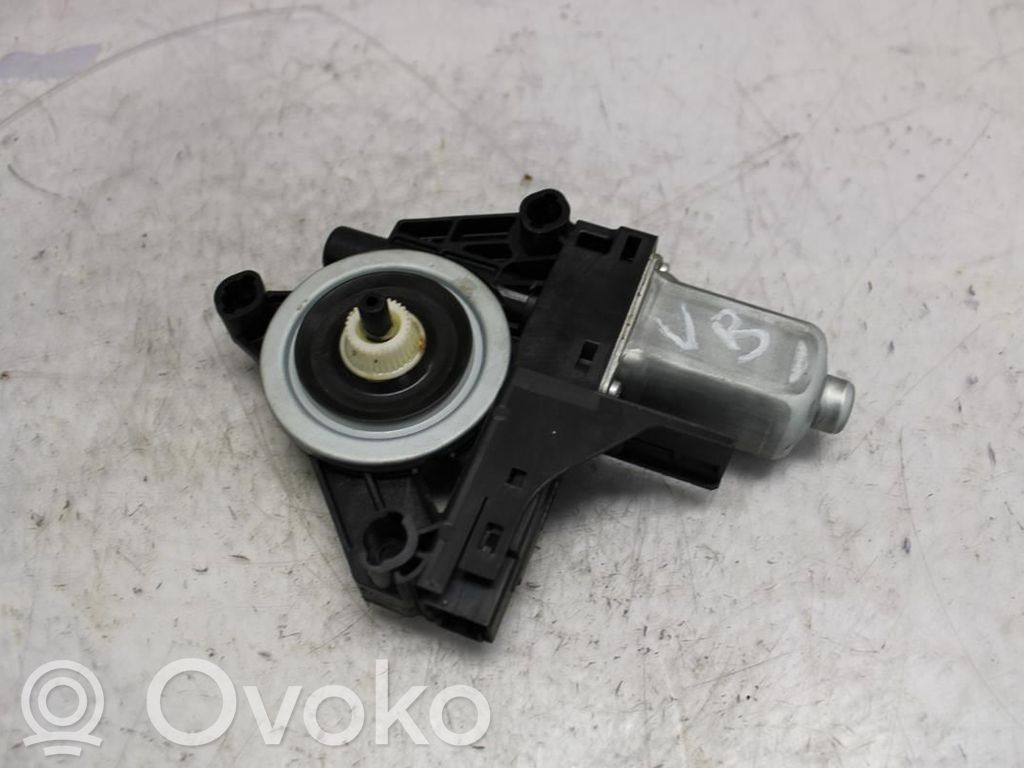 Volvo V60 Silnik regulatora szyby drzwi przednich 