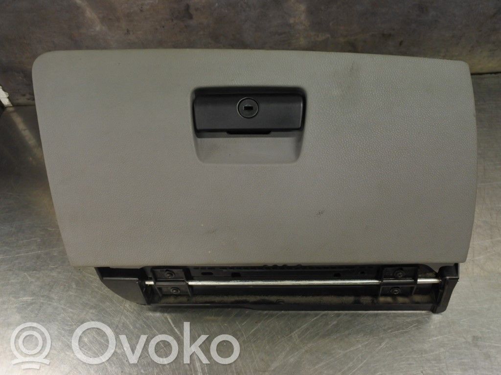 BMW 3 E90 E91 Handschuhfach komplett 