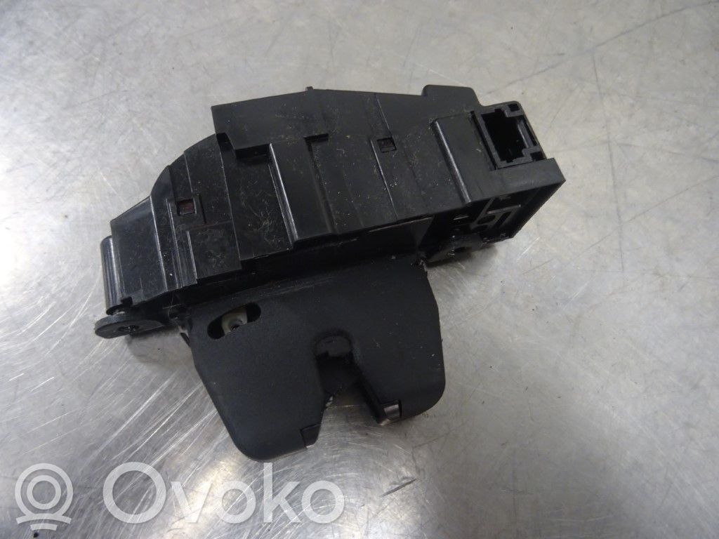 Peugeot 207 Tailgate/trunk/boot lock/catch/latch 