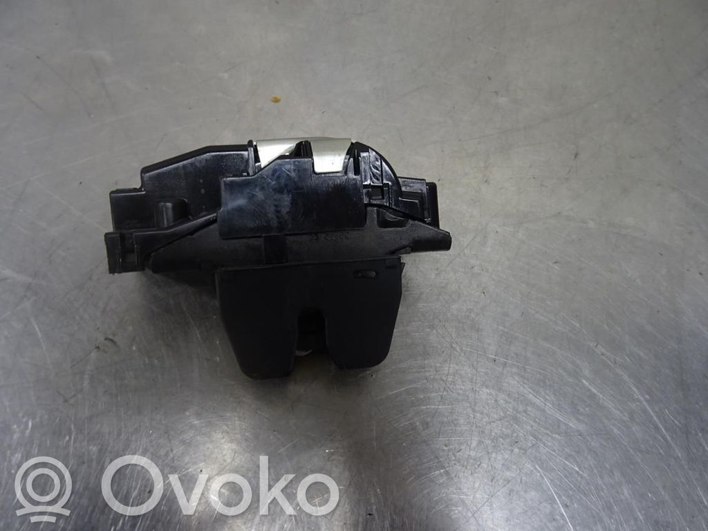 Tailgate/trunk/boot lock/catch/latch   871992,153982