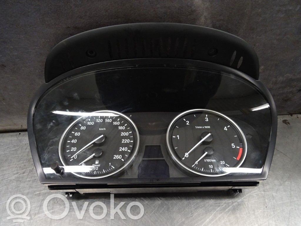 BMW 5 E60 E61 Speedometer (instrument cluster) 
