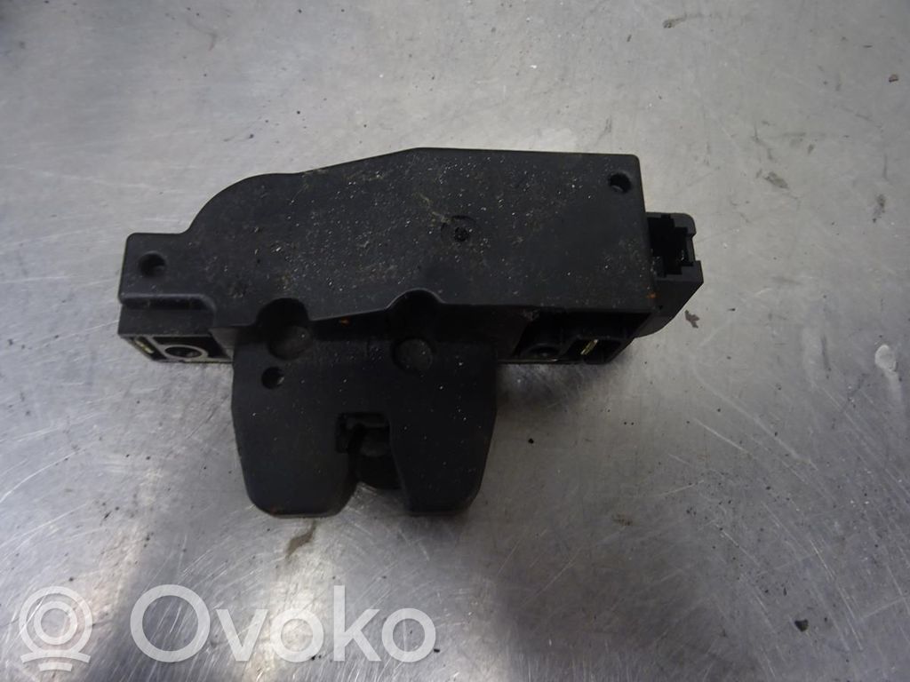 Citroen C4 I Tailgate/trunk/boot lock/catch/latch 