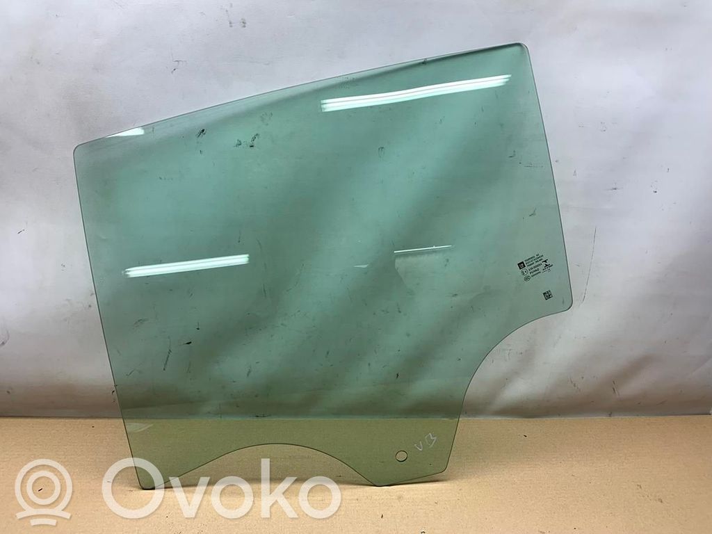 Opel Astra K Szyba drzwi tylnych 