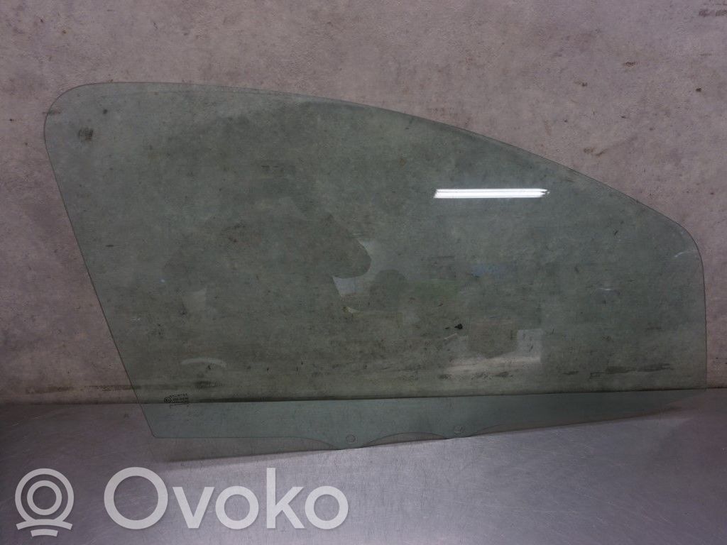 Toyota Aygo AB10 Front door window glass four-door 