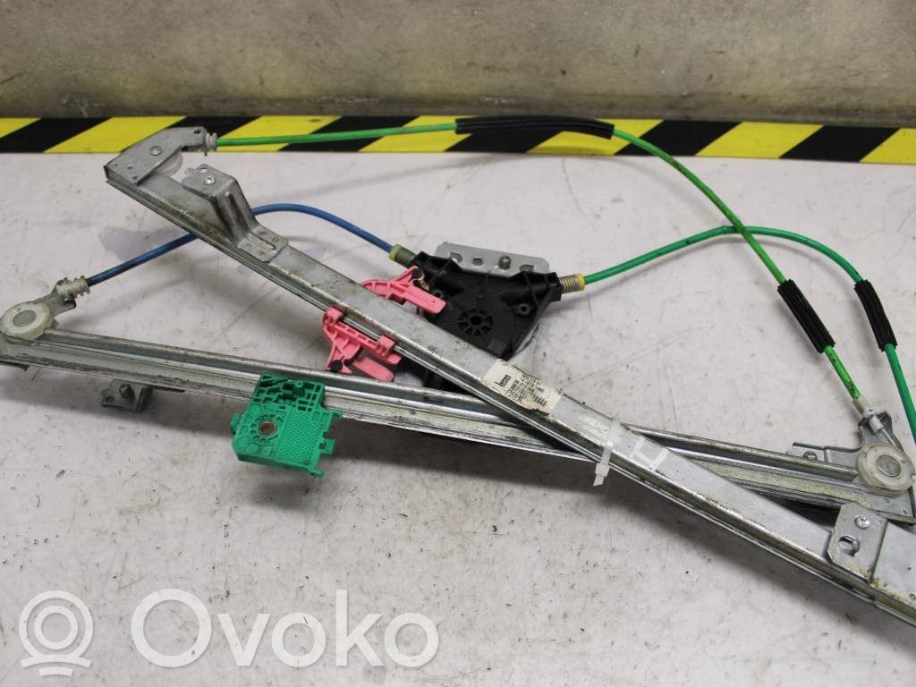 Peugeot Expert Front window lifting mechanism without motor 