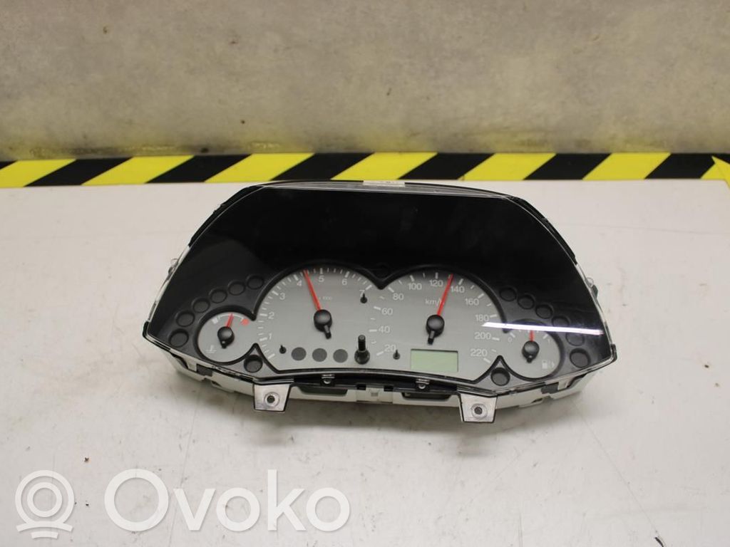 Ford Focus Speedometer (instrument cluster) 