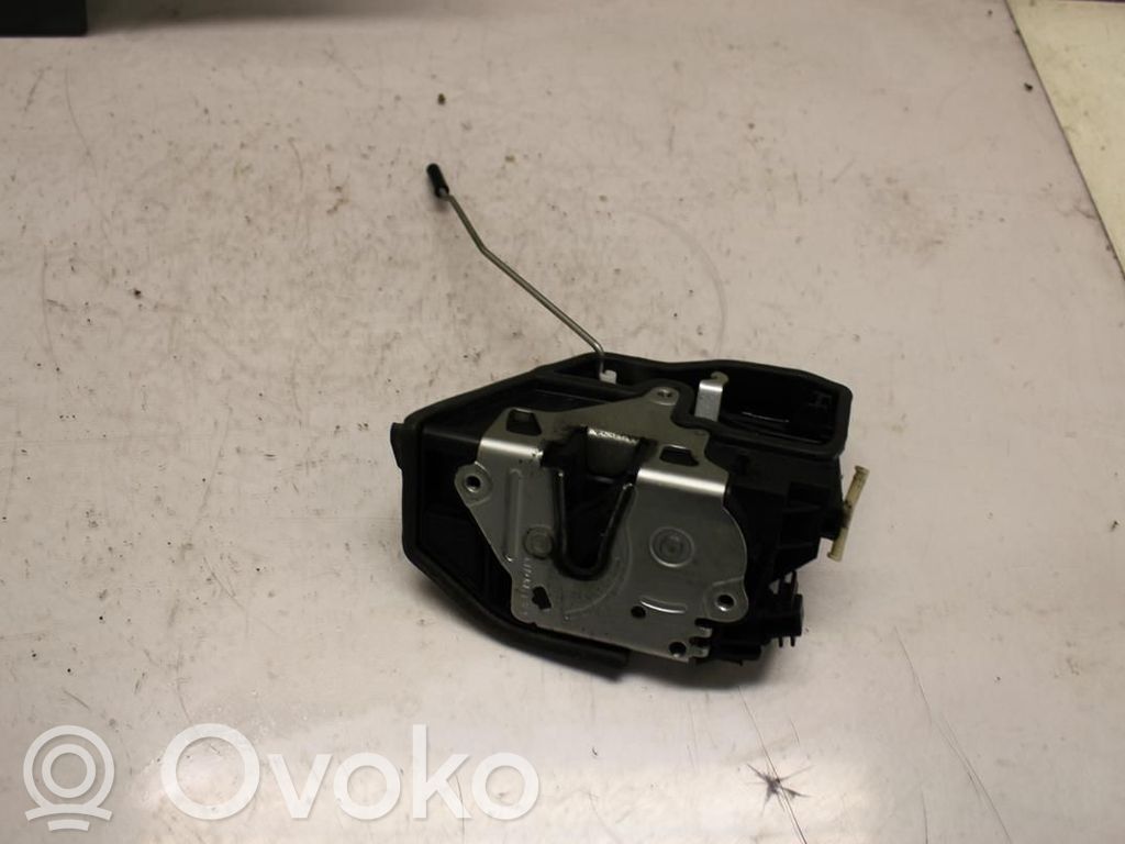 BMW 1 F20 F21 Încuietoare ușă spate 