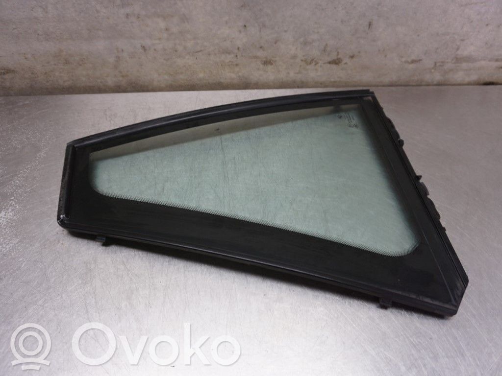 BMW 3 F30 F35 F31 Szyba karoseryjna drzwi tylnych 