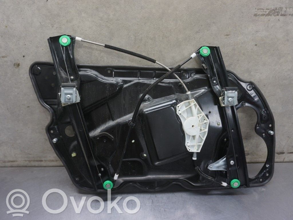 Volkswagen PASSAT B7 Front window lifting mechanism without motor 