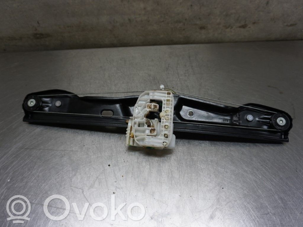BMW 1 F20 F21 Etuikkunan nostomekanismi ilman moottoria 