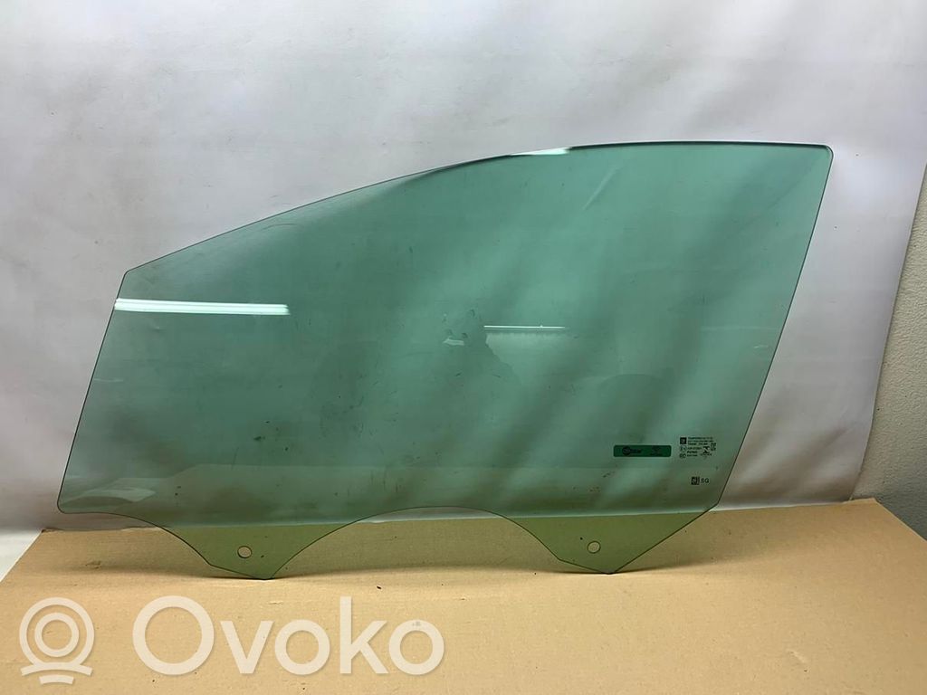 Opel Astra K Szyba drzwi przednich 