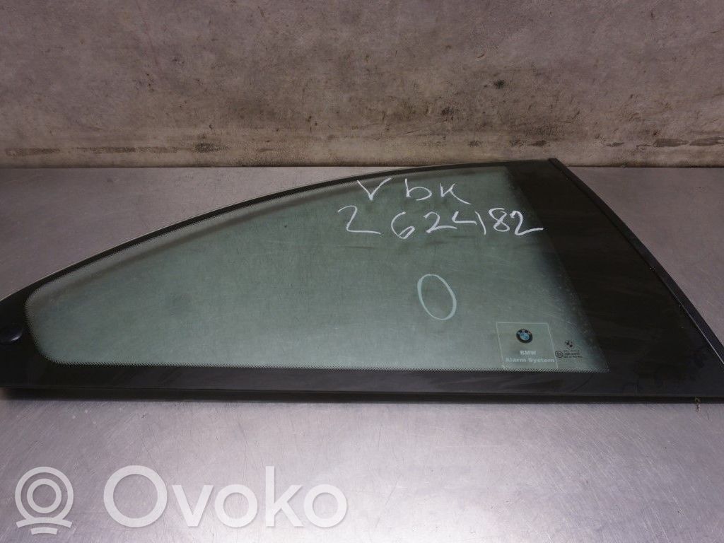 BMW 3 E46 Szyba karoseryjna tylna 