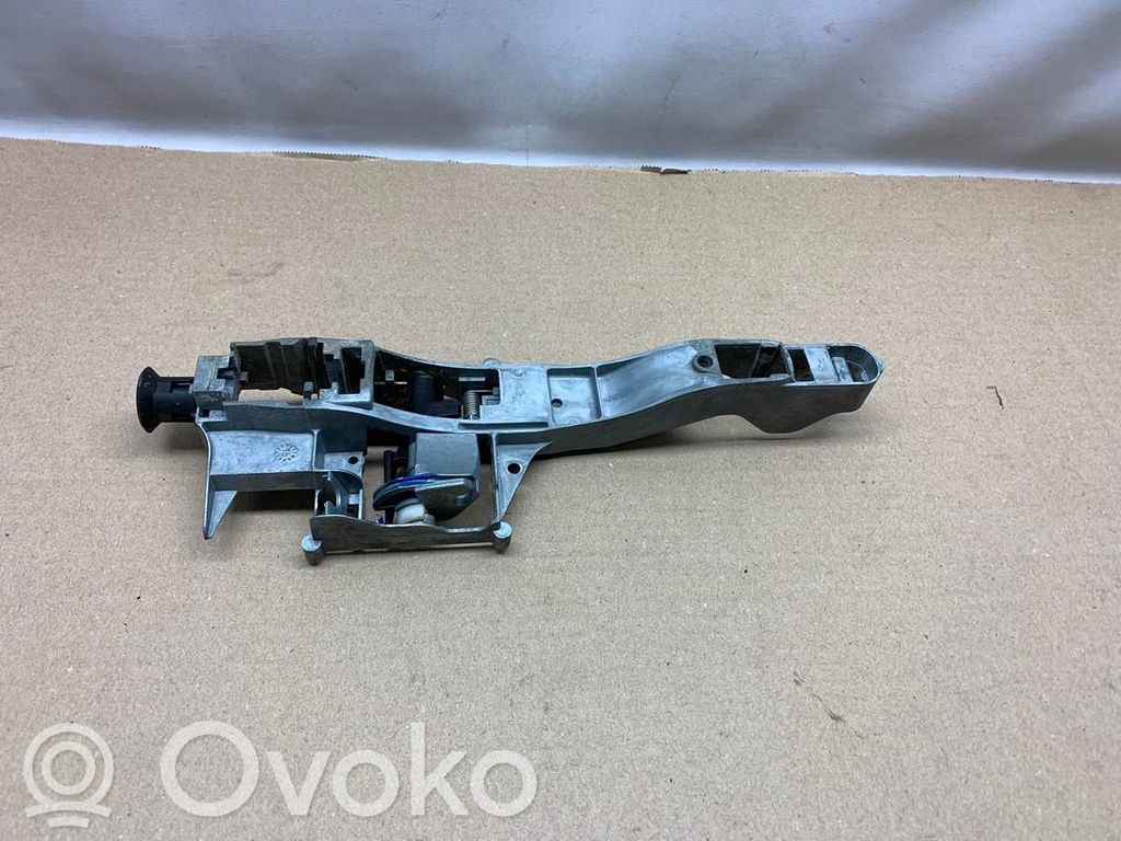 Peugeot Partner Внешняя ручка 