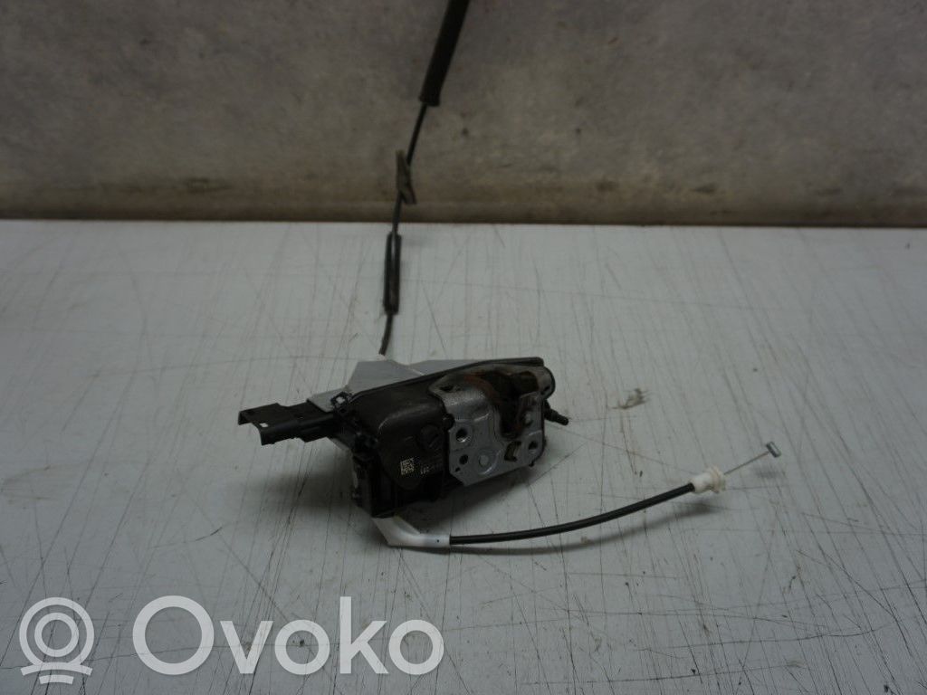 Priekšpusē slēdzene   9138AF,N045827,9800625180