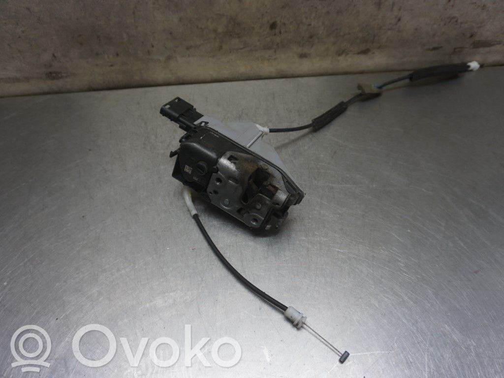 Citroen C3 Priekšpusē slēdzene 