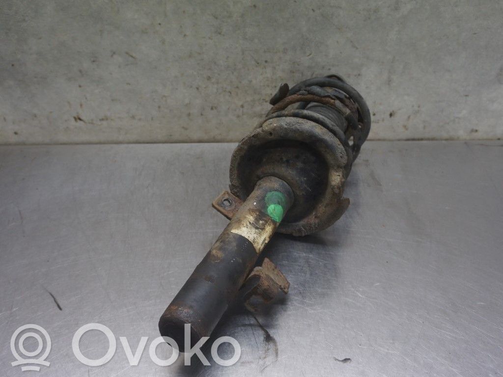 Volvo V50 Ansamblu amortizor cu arc față 